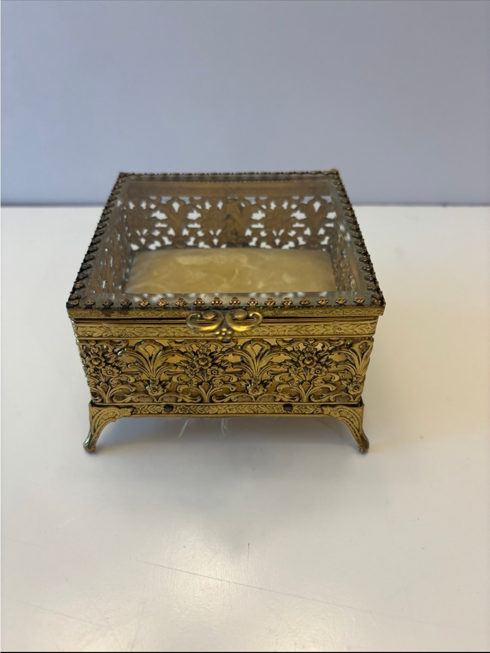 Vintage brass glass jewelry trinket box!